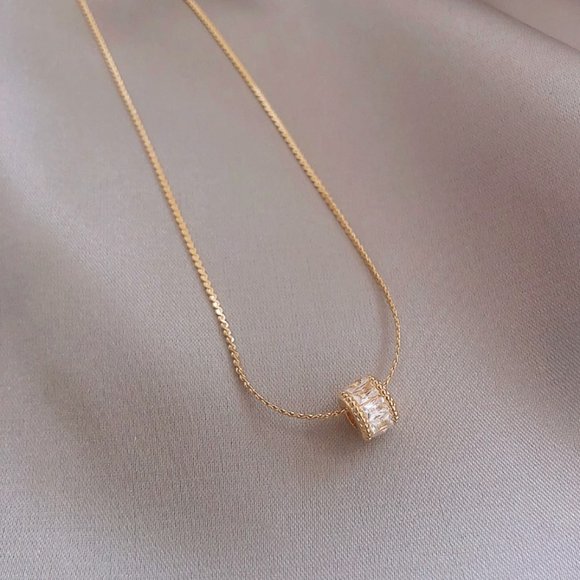 June Glow Jewelry - Classic Gold Choker Necklace